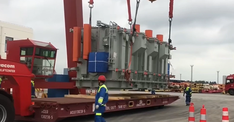 OOG Shipping သည် ရှုပ်ထွေးသော စက်မှုကုန်တင်သယ်ယူပို့ဆောင်ရေးကို မည်သို့ပံ့ပိုးပေးနိုင်သနည်း။